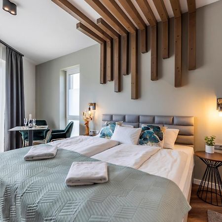 Amade Apartmanok 1 Győr Kültér fotó